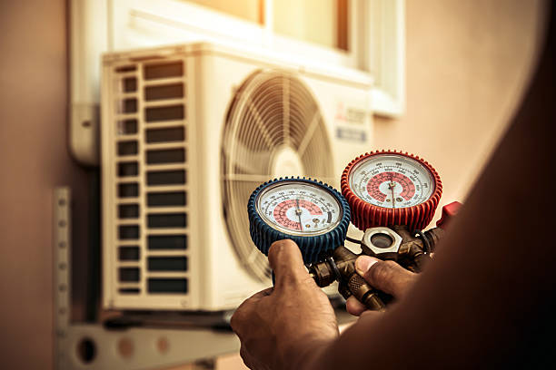 Professional Heat Pump Repair technician working in Valyermo, CA